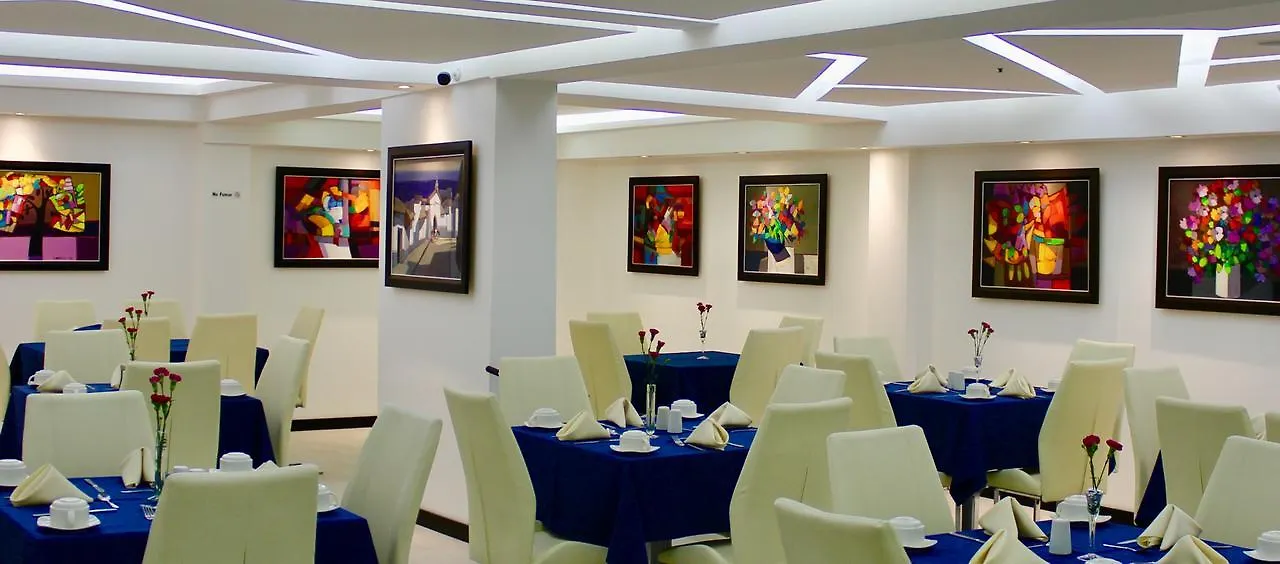 קיטו Hotel Lugano Suites