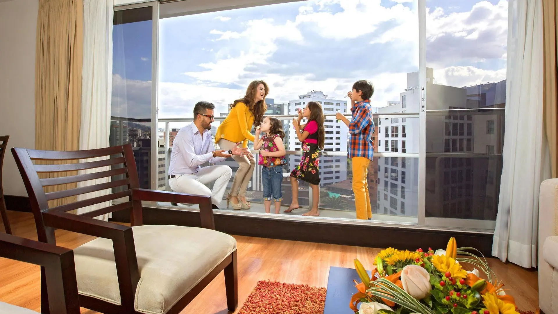 קיטו Hotel Lugano Suites