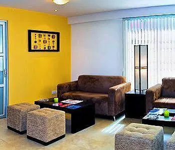 קיטו Hotel Lugano Suites 4*,