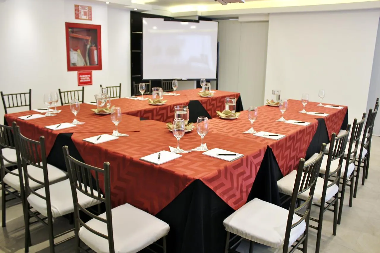 Hotel Lugano Suites Quito 4*,  Ecuador
