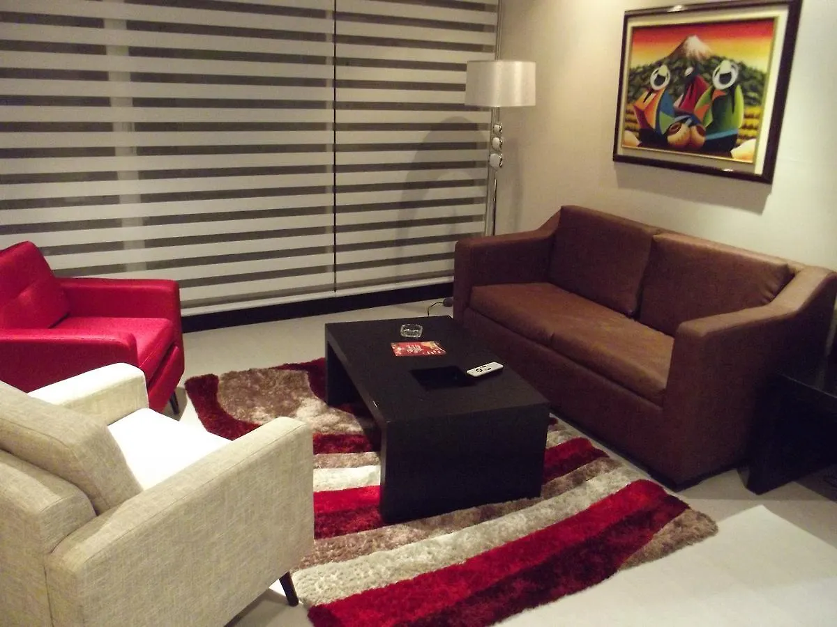 Hotel Lugano Suites Quito 4*,  Ecuador