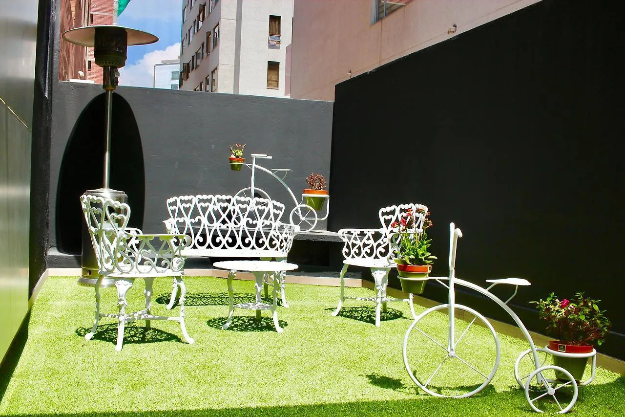 Hotel Lugano Suites Quito 4*,  Ecuador